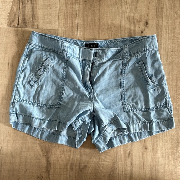 Women’s lot of shorts size 0-4. All fit like 2 - Picture 3 of 6